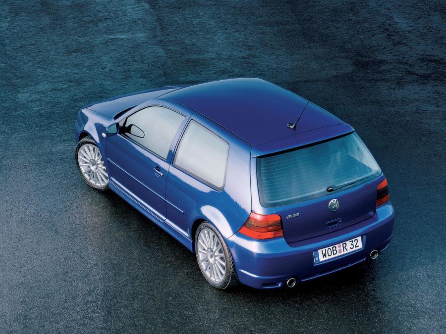  Volkswagen Golf R32 2002 года  (фото 24 из 38)
